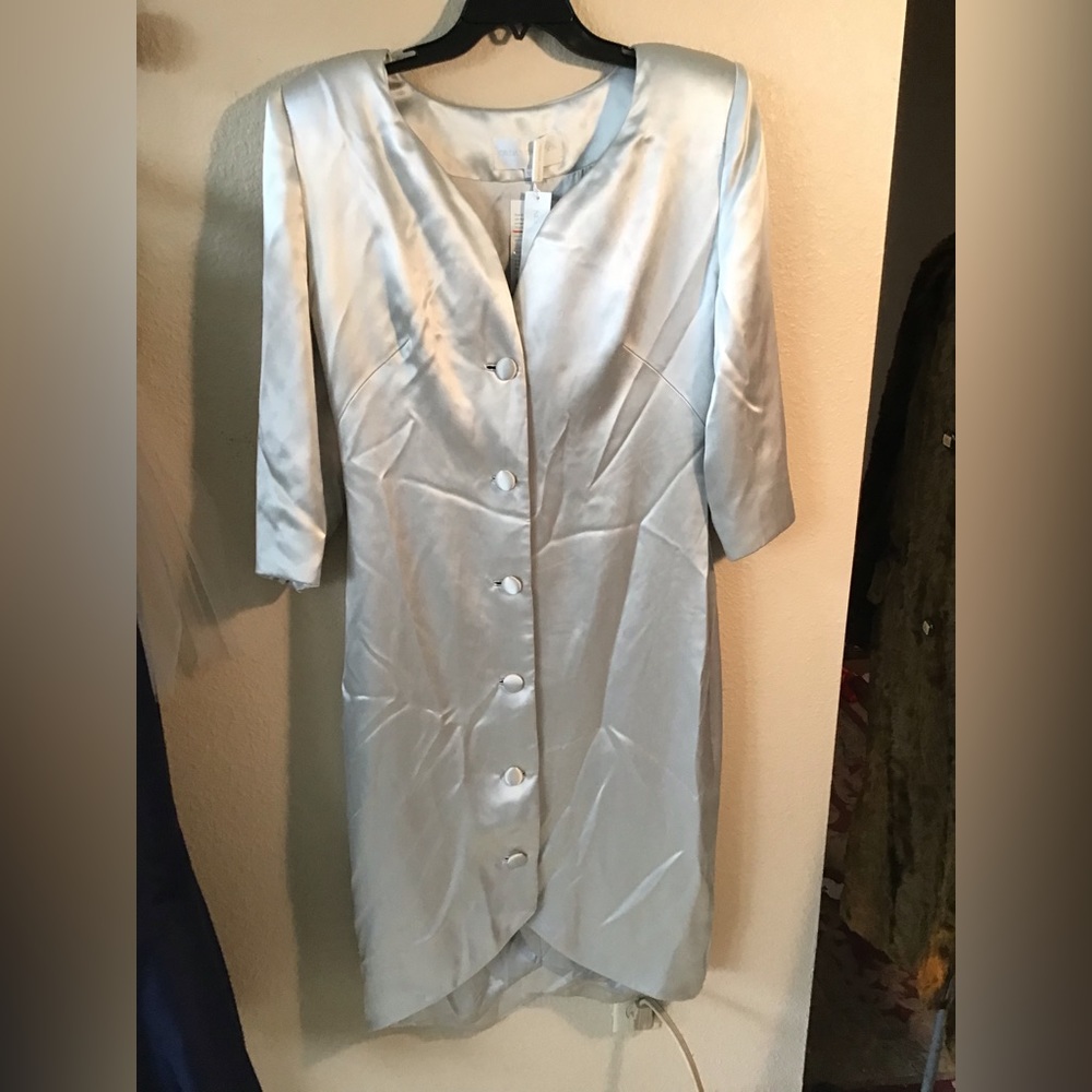 NEW Jordan Crowson Elegant Classic Satin Silk MIDI Coat, Size 12, Champagne